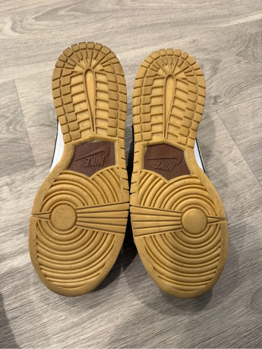 Nike Dunk Low “Be The One” Brown White Gold Sneakers Youth 7Y Women’s 8.5
